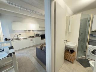 Centre of Alassio, 2 steps from the Sea - 1