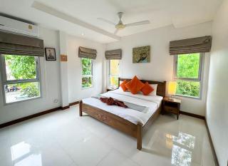 Temple Villa, Great Location, Maenam Beach - 1