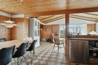 Wooden House By Sletterhage Lighthouse On Helgenæs - Ørby - 4