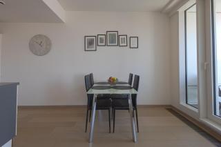SKAU Panorama Family & Business Apartment City View Free Parking - Bratislava - 2