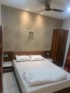 Hotel Shree Residency - - 0