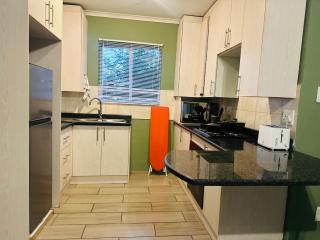 NorthCliff-Hanger - Johannesburg - 6