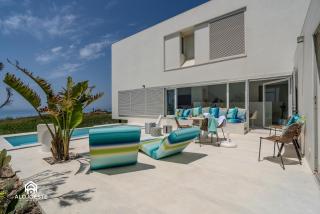 The Wild Blue Villa - Ocean View with heated Pool - Santa Cruz - 0