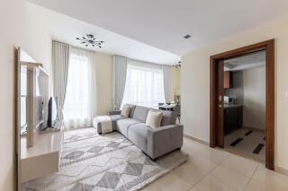 Bright & Cozy Apartment in Heart of Dubai Marina - 0