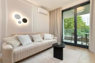 Luxury Apartment with Parking and Air Conditioning in Sopot by Renters Prestige - Sopot - 3