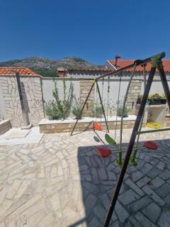 Apartment Casa Lumina - 5 minutes to the airport and centar all private - 6