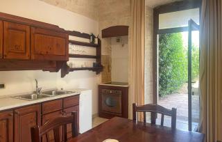 1 Bedroom Gorgeous Home In Turi - Turi - 9