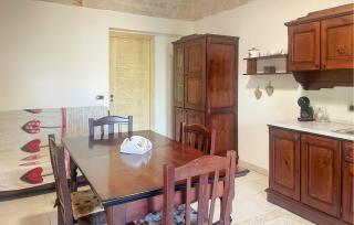 1 Bedroom Gorgeous Home In Turi - Turi - 1