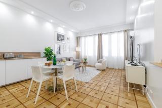 Capitol Close To The Beach - Happy Rentals - Nice - 0