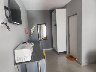 Elegant Boutique Guest House - Mzinti - 7