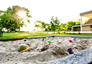 Wellness by Wil - Luxury Home with Jacuzzi & Sauna Near the Lake - Friedrichshafen - 7