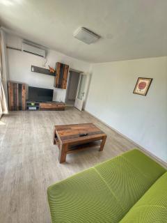 The Central Apartment Self Check-in Old Town - Craiova - 6