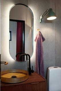 Hotel Vibe In Architectural Settings - 1