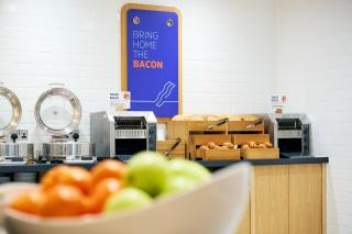 Holiday Inn Express London Croydon by IHG - Croydon - 9