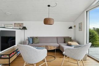 Newly Renovated Holiday Home With Aarhus Bay Views - Rønde - 3