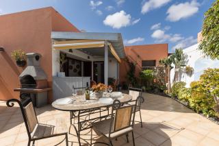 Home2Book Casa Kiky - Cosy Villa with Jacuzzi - 0
