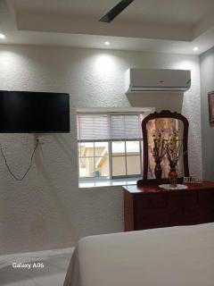 ATRO Travels 1bdrm#Phoenix Park Village#Jacuzzi#AC - 1