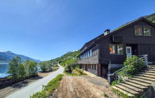 Beautiful Apartment In Grimo With Wifi - Grimo - 0