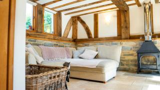 The Church Barn - Stratford-upon-Avon - 4