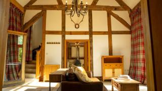 The Church Barn - Stratford-upon-Avon - 9