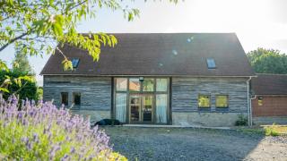 The Church Barn - Stratford-upon-Avon - 0
