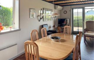 Amazing Home In Tarm With Wifi - 4