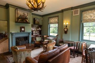 The Manners Sleeps 20 Private Bar Dining - Croxton Kerrial - 8