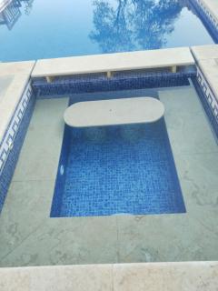 Bella Guesthouse with Garden, Pool & Jacuzzi - - 7