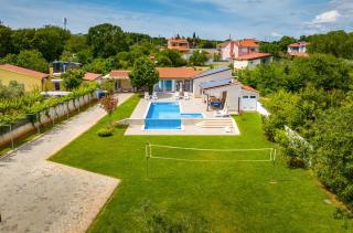 Villa MileManda for 8 people near Pula with children playground only 300 meters from the beach - Pomer - 4