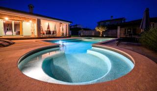 Villa Desire for 10 people in Central Istria with private 53 m2 pool and pet friendly - Juršići - 5