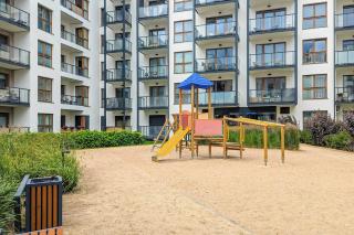 Modern Apartment with Parking & Balcony by Noclegi Renters - Danzig - 6