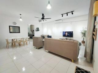 D'Aleena Homes Sungai Petani - Homestay - Sungai Petani - 9