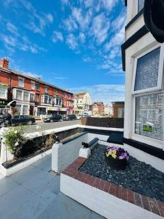 White Swallow Hotel - Blackpool - 4