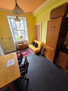 City centre Flat - sleep upto 4 - Edinburgh - 2