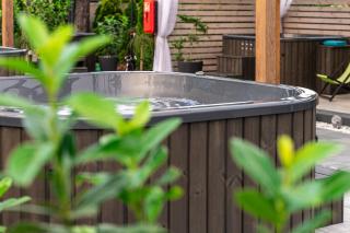 Old Tree Village & Restaurant - 1