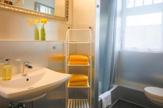 ART City-Studio Kassel-Bad Wilhelmshöhe am UNESCO-Bergpark mit Herkulesblick und 3 Schlafzimmern für bis zu 8 Personen sowie kostenfreien Parkplätzen - Kassel - 6