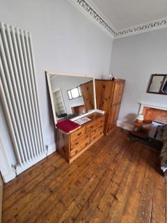 City centre Flat - sleep upto 4 - 6