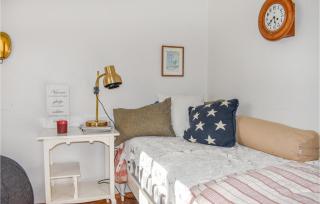 3 Bedroom Nice Home In Trelleborg - 2