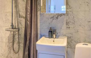 5 Bedroom Awesome Home In Simrishamn - Simrishamn - 1