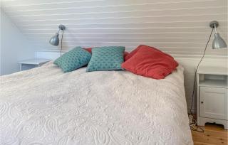 5 Bedroom Awesome Home In Simrishamn - Simrishamn - 5