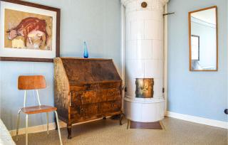 2 Bedroom Nice Apartment In Holmsjö - 8