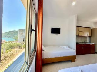 Harizi Apartments - Ksamil - 1