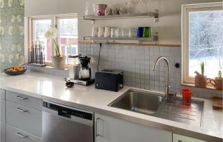 Lovely Home In Taberg With Kitchen - Taberg - 6