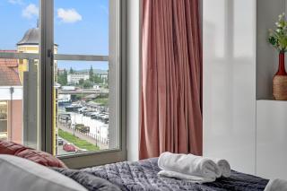 Waterlane Riverside - SPA, Pool, Gym & Parking by Downtown Apartments - Danzica - 6