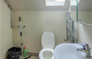 Awesome Apartment In Fårbo With Wifi - Fårbo - 7