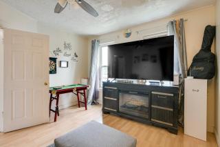 6 Mi to Boston Common Apt in Medford! - Medford - 7