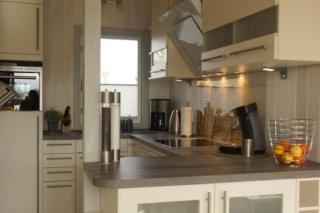 4 Personen Luxusferienhaus mit Sauna, Kaminofen, Klimaanlage, Kanu und Seeblick in Otterndorf - Otterndorf - 8