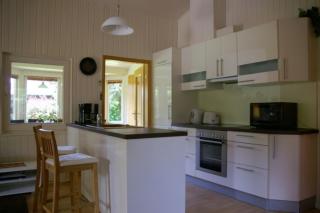 6 Personen Ferienhaus mit zwei Toiletten und Carport in zweiter Reihe zum Deich in Otterndorf - Otterndorf - 4