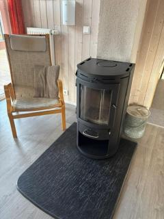 6 Personen Ferienhaus in direkter Seelage mit Bootsteg und Kanu sowie Sauna, Whirlpool und Kaminofen in Otterndorf - Otterndorf - 3