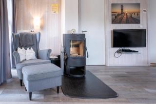 4 Personen Ferienhaus mit Sauna, Kaminofen und einen wunderschцnen Garten mit Terrasse in Otterndorf - Otterndorf - 8